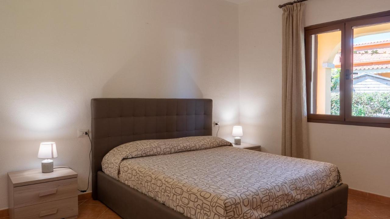 Casa Vacanza la Suaredda San Teodoro  Esterno foto