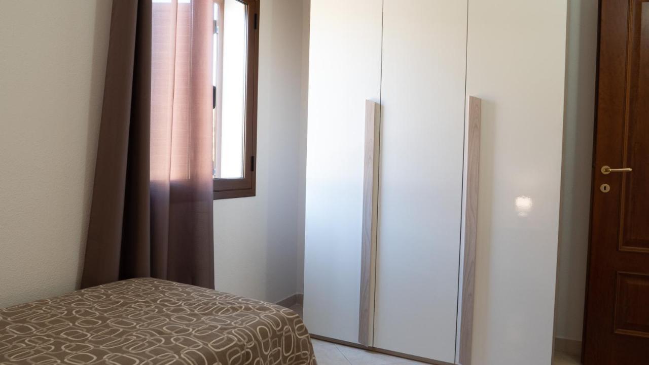 Casa Vacanza la Suaredda San Teodoro  Esterno foto