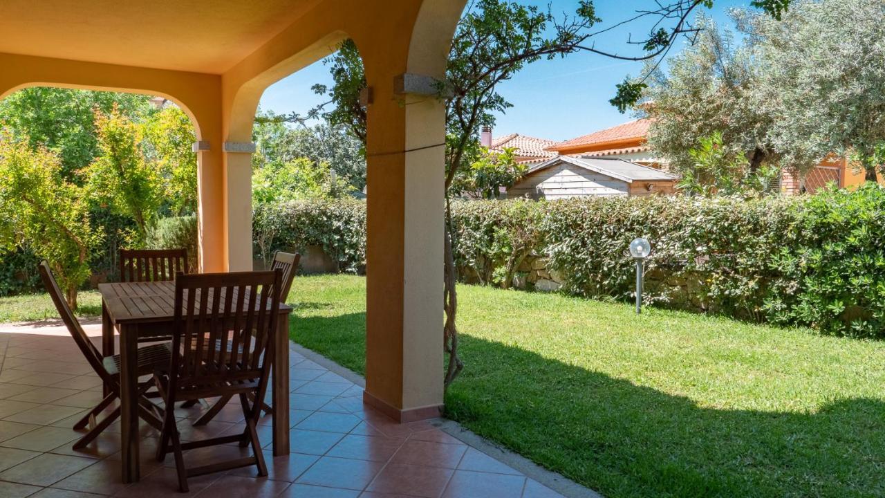 Casa Vacanza la Suaredda San Teodoro  Esterno foto