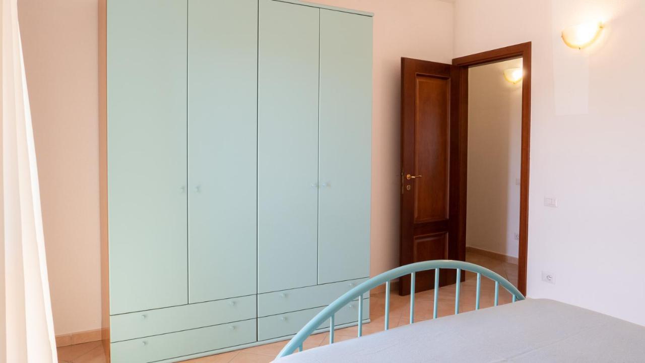 Casa Vacanza la Suaredda San Teodoro  Esterno foto