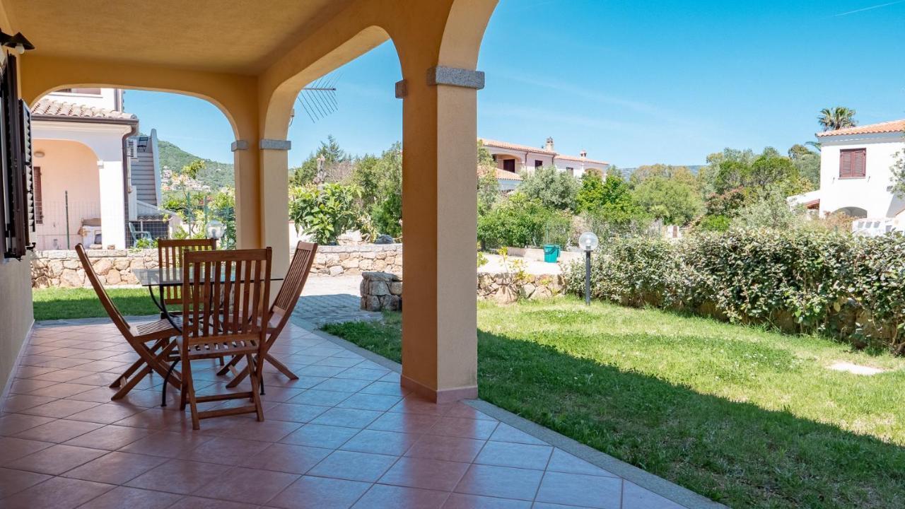 Casa Vacanza la Suaredda San Teodoro  Esterno foto