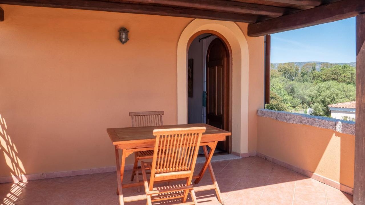 Casa Vacanza la Suaredda San Teodoro  Esterno foto