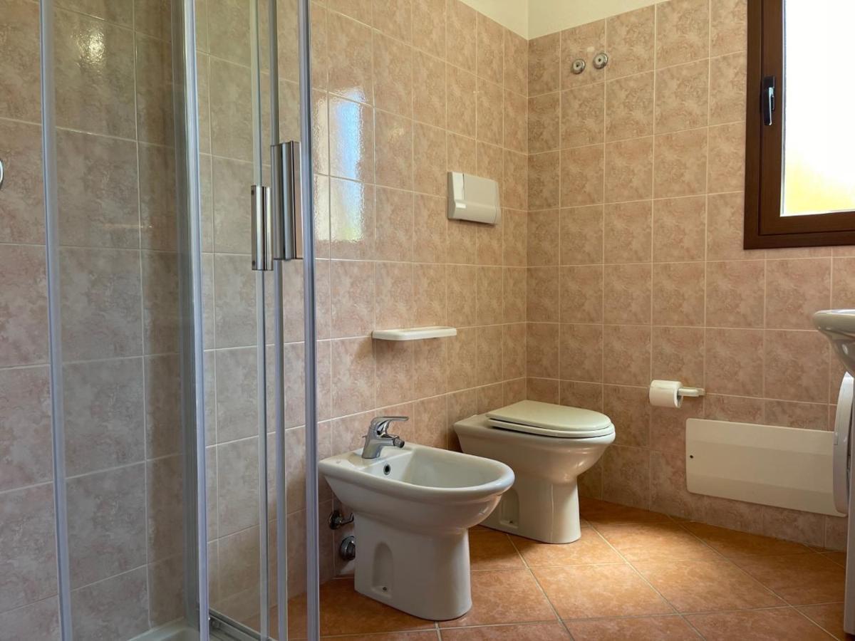 Casa Vacanza la Suaredda San Teodoro  Esterno foto