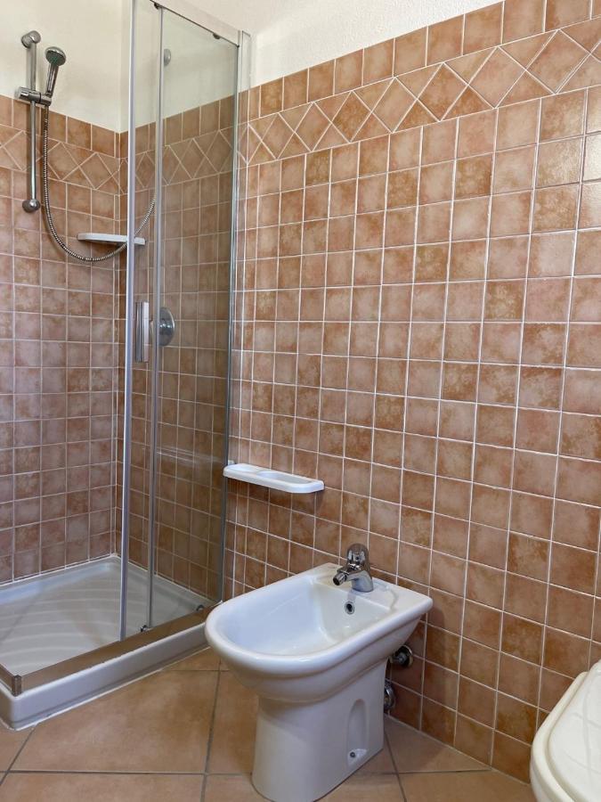 Casa Vacanza la Suaredda San Teodoro  Esterno foto